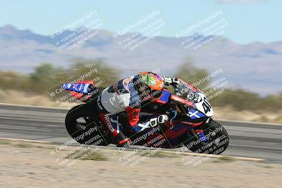 media/Nov-16-2025-Race Pace (Sun) [[8c5fa54630]]/Non Verified Riders (1st 20 Minutes)/3-Turn 3 Inside (11am)/